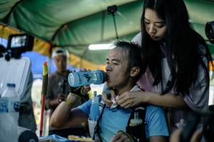 BIB: 
                            <button type="button" onclick="openModal(22790744)" class="btn btn-primary btn-sm float-right btn-popup" data-toggle="modal" data-target=".modal-high-quality">
                        <i class="fas fa-shopping-cart"></i> Add to Cart
                    </button>
                                            <button type="button" onclick="isThisMe(22790744, true)" class="btn btn-success btn-sm float-right btn-popup btn-isme hidden" data-toggle="tooltip" data-placement="bottom" title="นี่คือรูปของคุณใช่ไหม คลิกที่นี่เพื่อเอาเข้าอัลบั้ม">
                        <i class="fas fa-plus"></i> Add to album
                    </button>
                    <button type="button" onclick="isThisMe(22790744, false)" class="btn btn-warning btn-sm float-right btn-popup btn-isnotme hidden">
                        <i class="fas fa-ban"></i> Remove from album
                    </button>